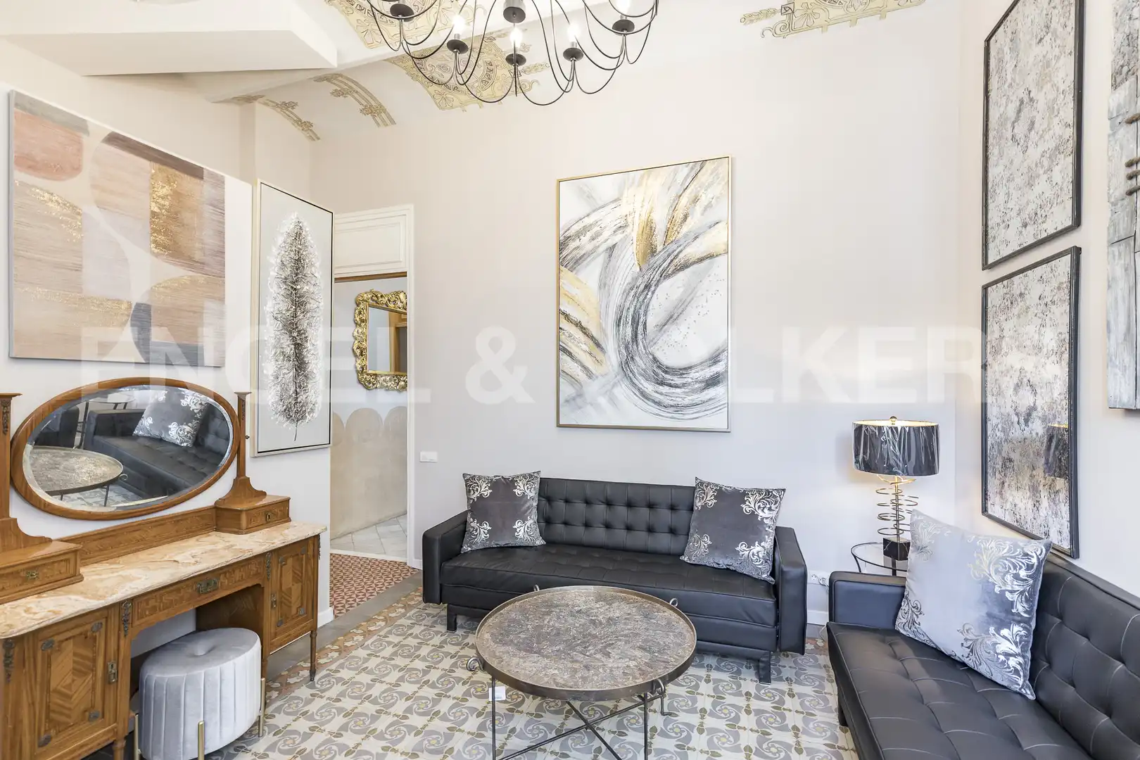 Sala de estar de Edificio en venta en Canet de Mar