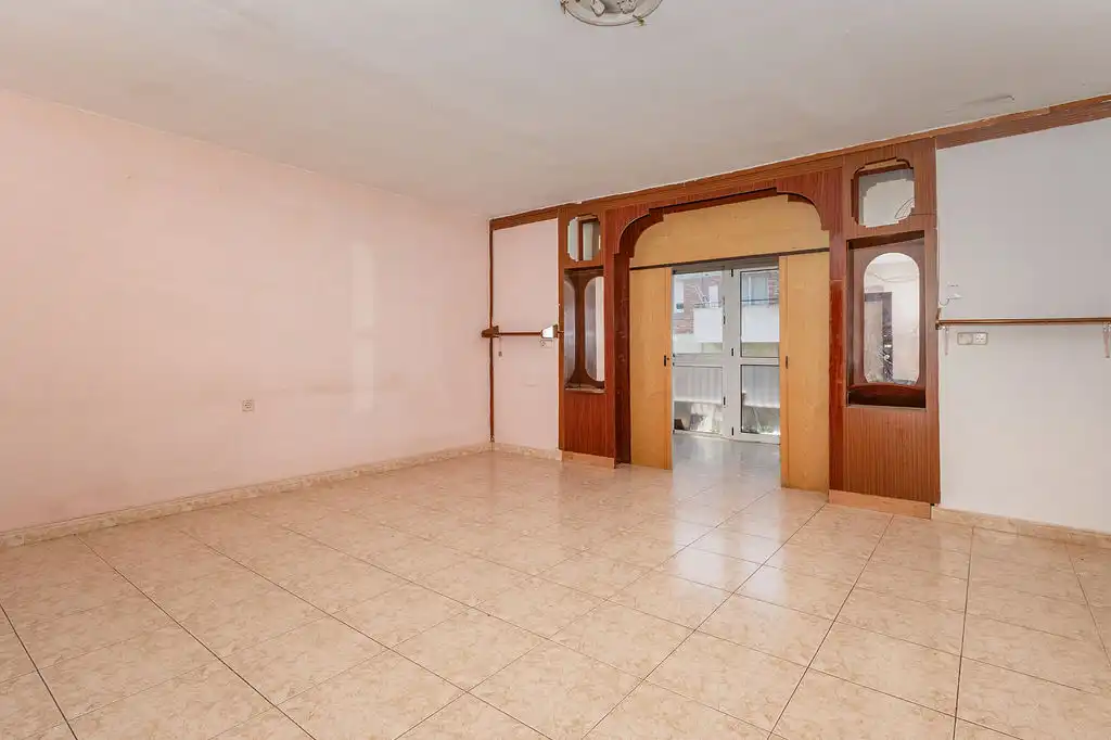 Piso en venta en C/ Pare Sanhuja, imagen 2