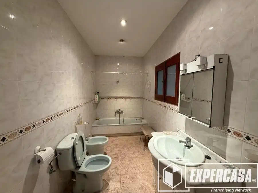 Baño de Finca rústica en venta en Llíria