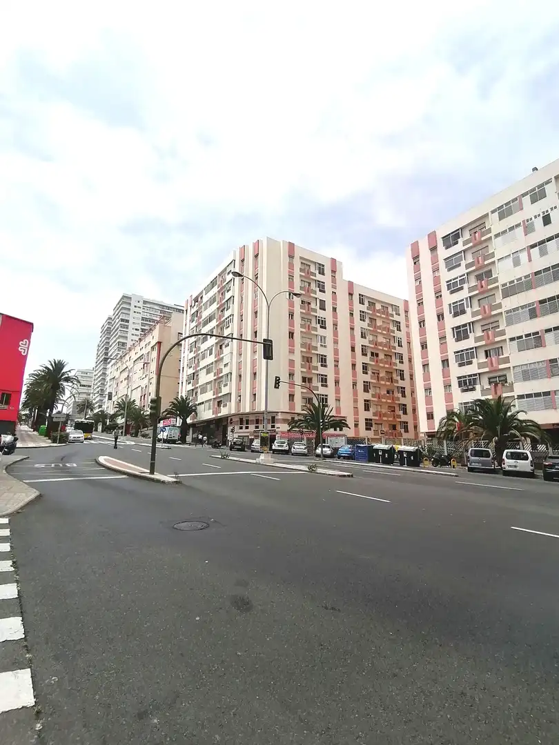 Exterior view of Commercial properties for sale in Las Palmas de Gran Canaria  with Furnished