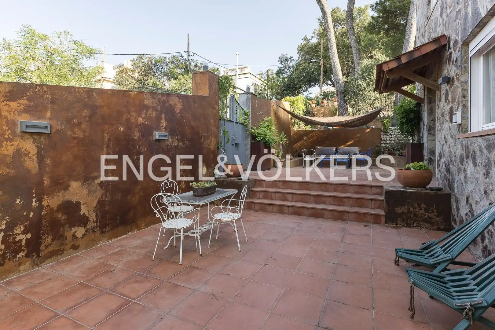 Terrassa de Casa adosada de lloguer en Barcelona amb Aire condicionat, Calefacció i Jardí privat