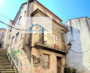 Vista exterior de Casa o xalet en venda en Redondela amb Traster i Balcó