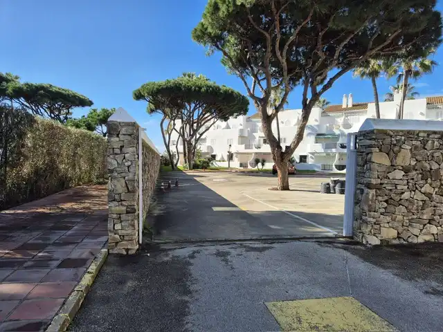 Vista exterior de Apartament en venda en Chiclana de la Frontera amb Terrassa, Moblat i Piscina comunitària