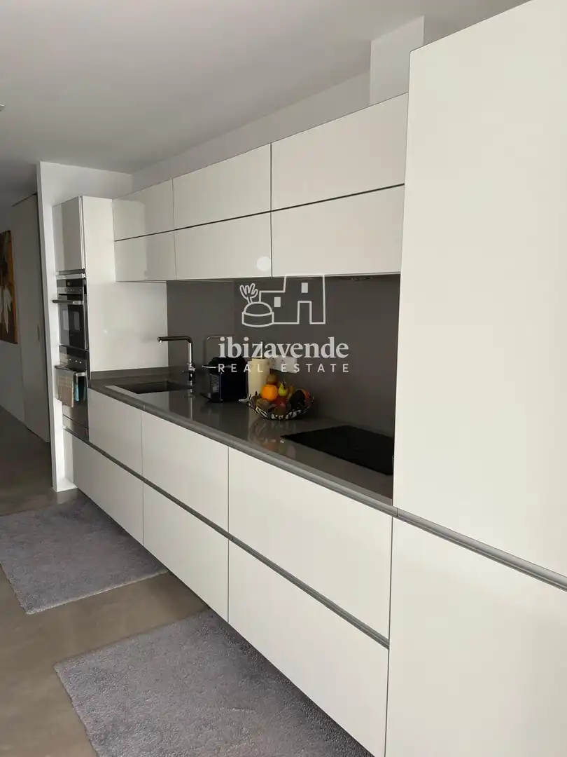 Flat with lift to rent in Ramon Muntaner, imagen 5