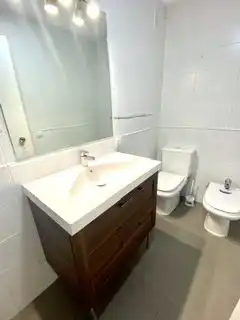 Baño de Piso en venta en Madrid con Aire acondicionado, Calefacción y Parquet