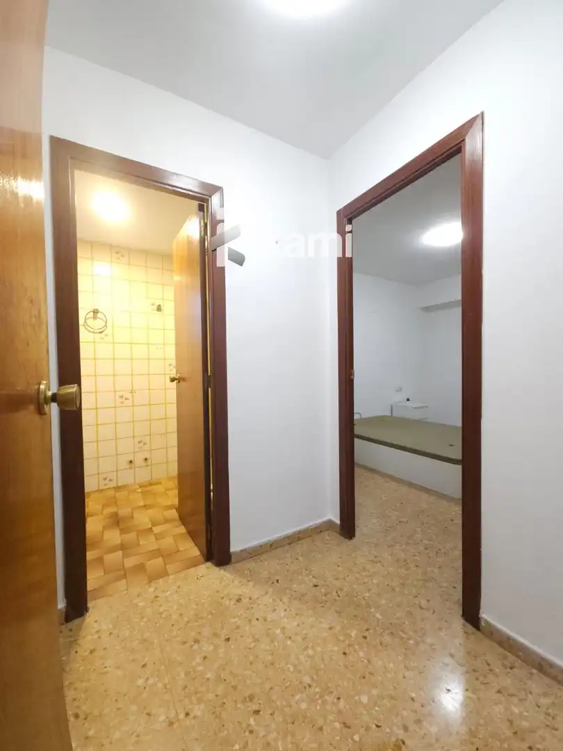 Habitación de Piso en venta en Valencia con Aire acondicionado, Calefacción y Terraza
