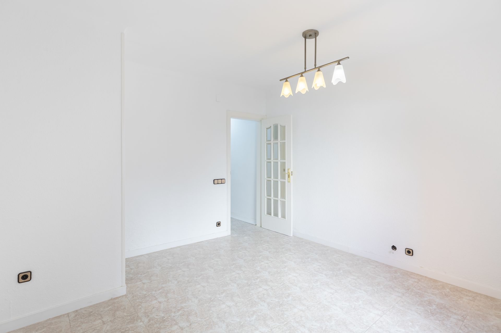 Flat for sale in Santa Coloma de Gramenet  with Heating