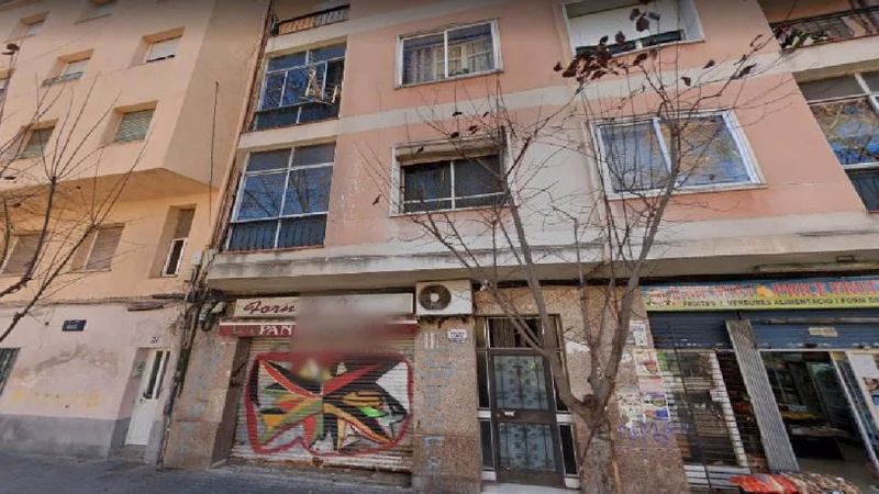 Exterior view of Office for sale in Badalona
