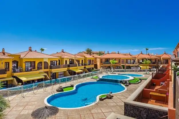 Exterior view of Flat for sale in Arona  with Terrace, Balcony and Community pool