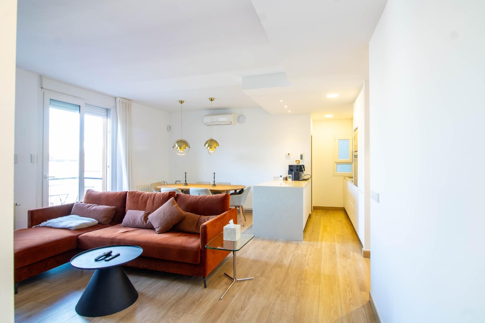 Sala d'estar de Pis en venda en  Barcelona Capital amb Aire condicionat, Calefacció i Parquet