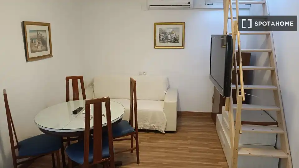 Habitació a Juan XXIII - Rochelambert