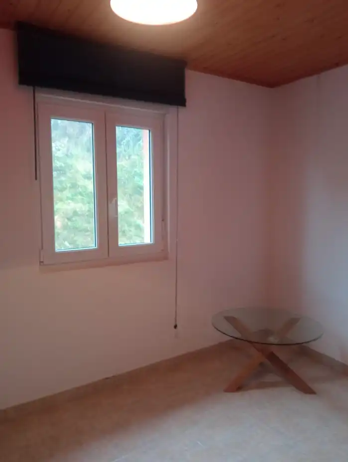 Dormitori de Finca rústica en venda en Cudillero amb Jardí privat