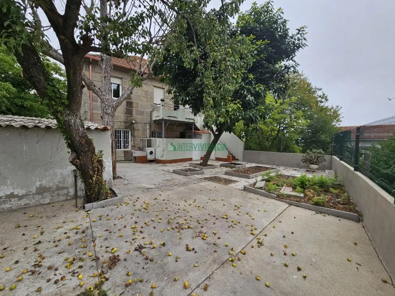 Jardí de Casa o xalet en venda en Vigo  amb Calefacció, Jardí privat i Parquet
