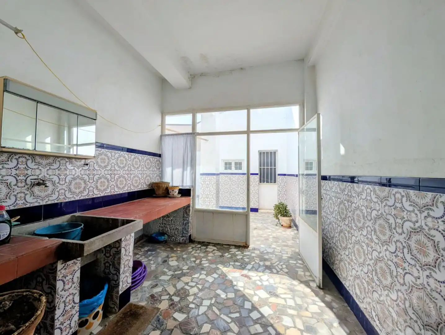 Cuina de Casa o xalet en venda en Loja amb Terrassa, Traster i Balcó