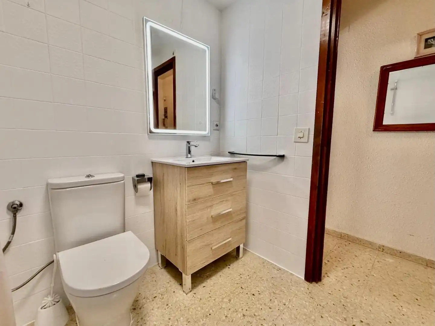 Badezimmer von Wohnung zum Verkauf in Benidorm mit Möbliert und Gemeinschaftspool