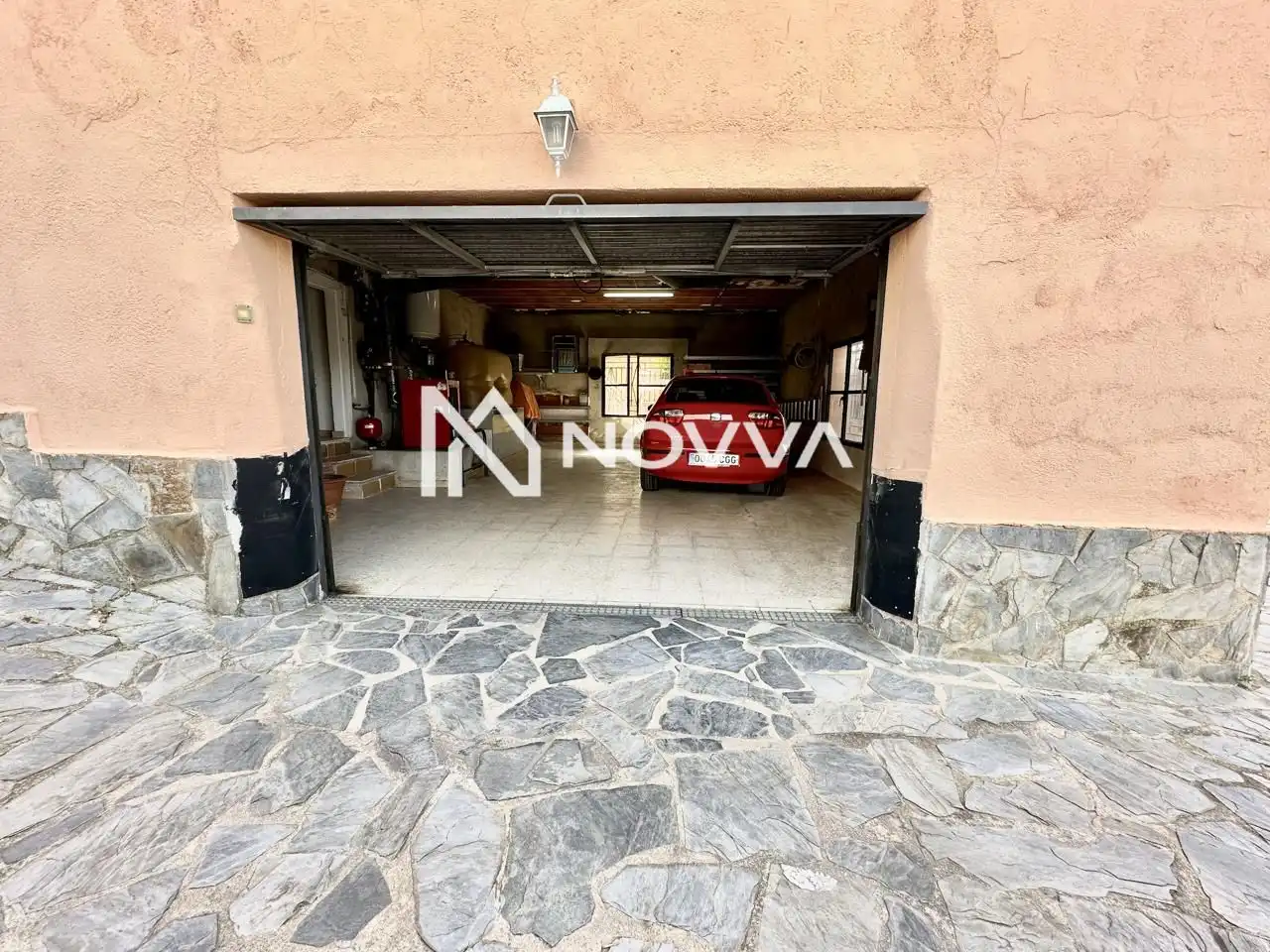 Aparcament de Casa o xalet en venda en Palafolls amb Jardí privat