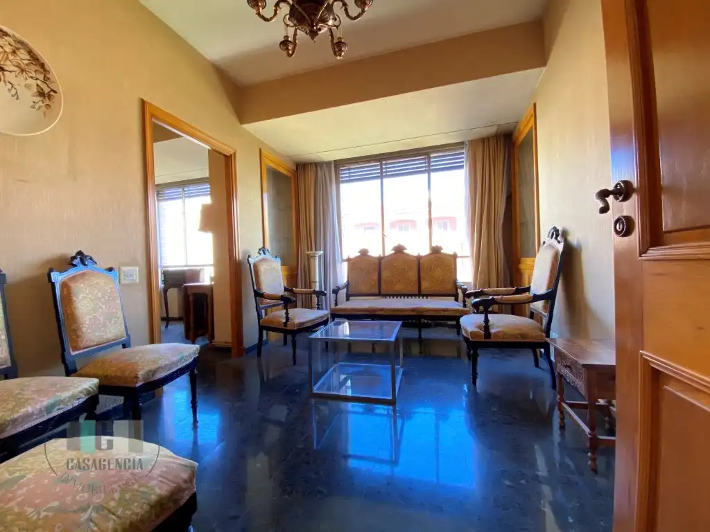 Piso en venta en Plaza Huerto Sogueros, Casco Histórico