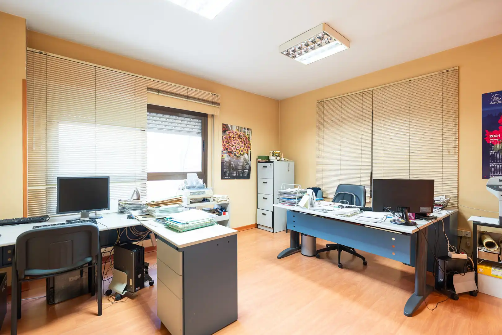 Flat for sale in Madrid  with Heating, Balcony and Community pool