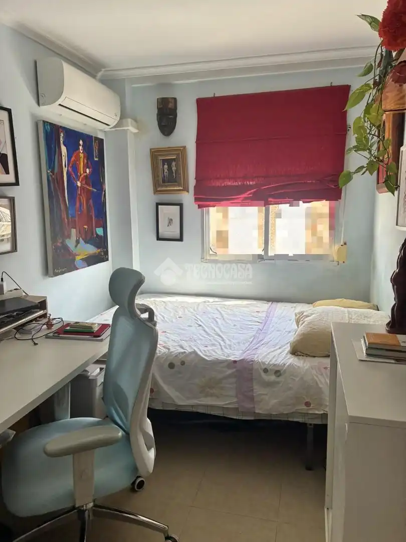 Bedroom of Flat for sale in Macarena