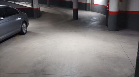 Foto 3 de Garaje de alquiler en Carrer D'emili Cabañes, 19, Centre, Mataró