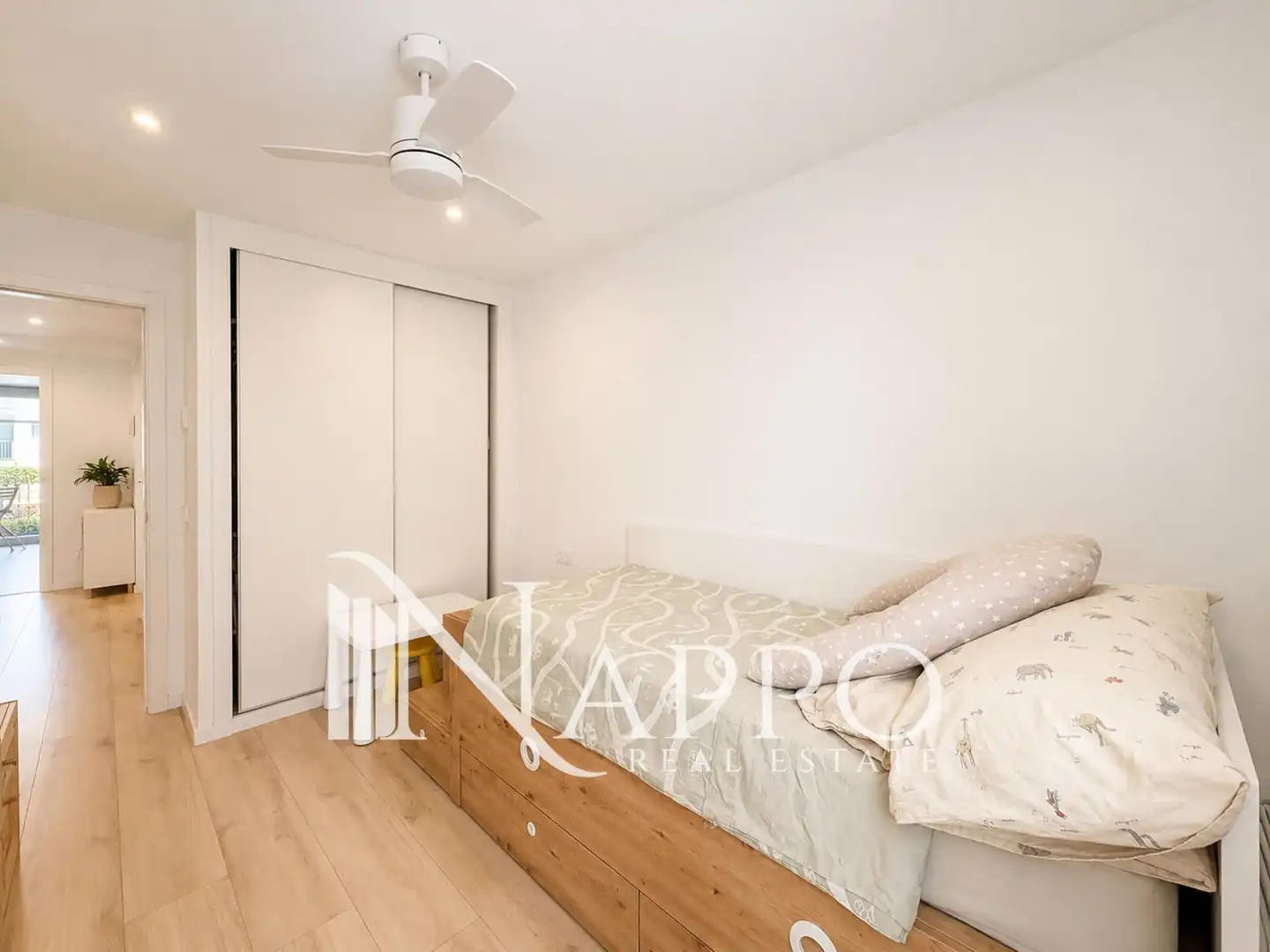 Bedroom of Flat for sale in  Palma de Mallorca  with Air Conditioner, Heating and Terrace