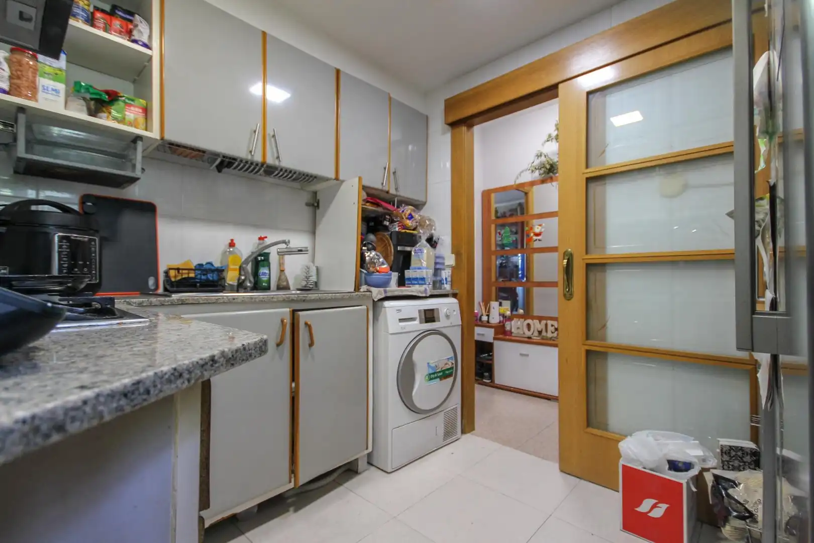 Cocina de Piso en venta en Badia del Vallès con Balcón