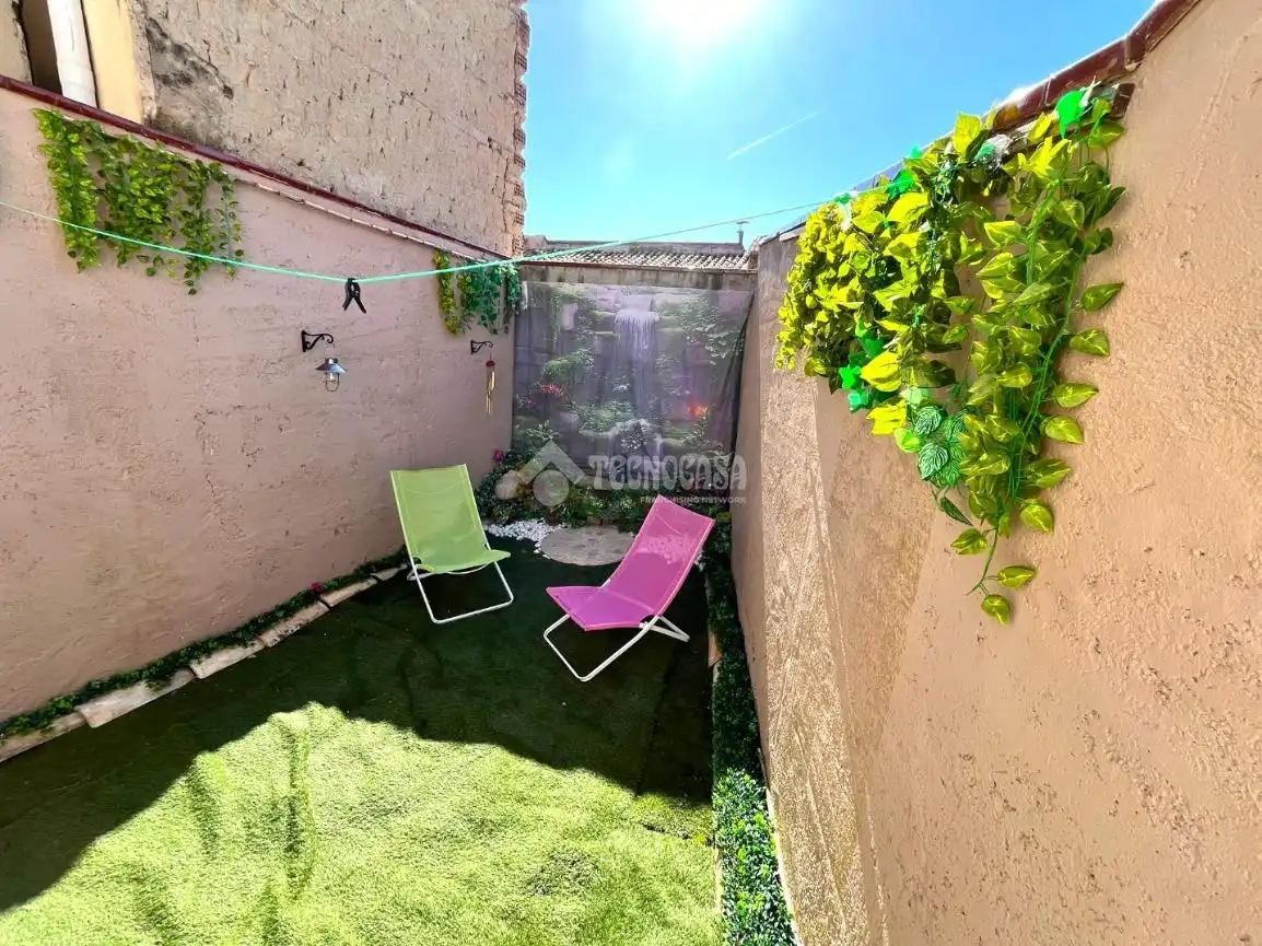 Jardín de Casa adosada en venta en Villamayor de Gállego con Aire acondicionado y Terraza