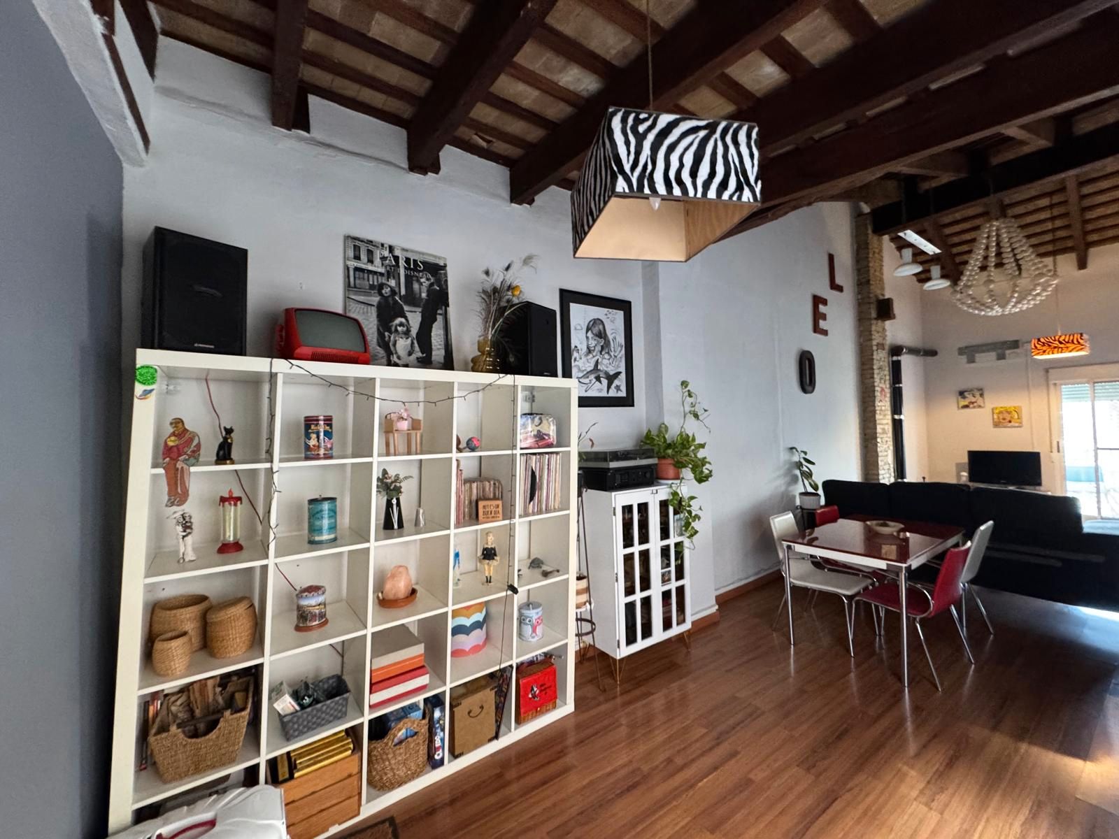 Living room of Flat for sale in  Valencia Capital  with Heating, Parquet flooring and Terrace