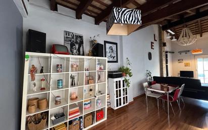Sala d'estar de Pis en venda en  Valencia Capital amb Calefacció, Parquet i Terrassa