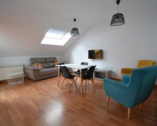 Living room of Duplex to rent in Malpartida de Plasencia  with Air Conditioner, Heating and Terrace