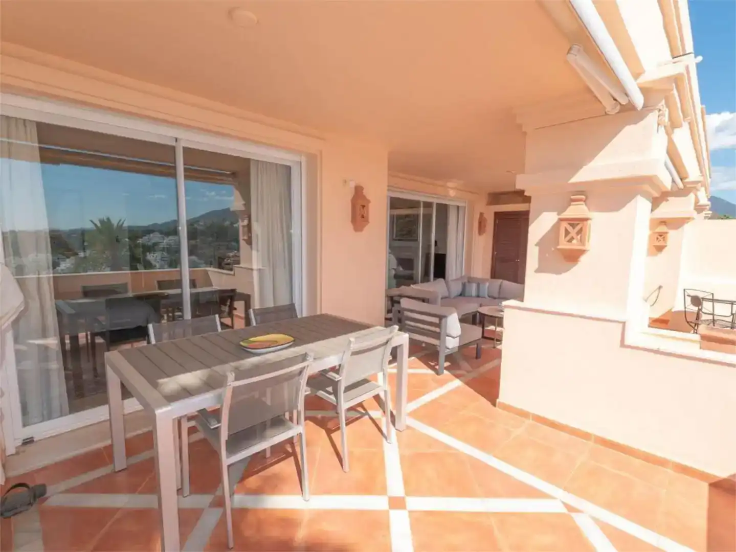 Terraza de Ático en venta en Marbella con Aire acondicionado, Jardín privado y Parquet