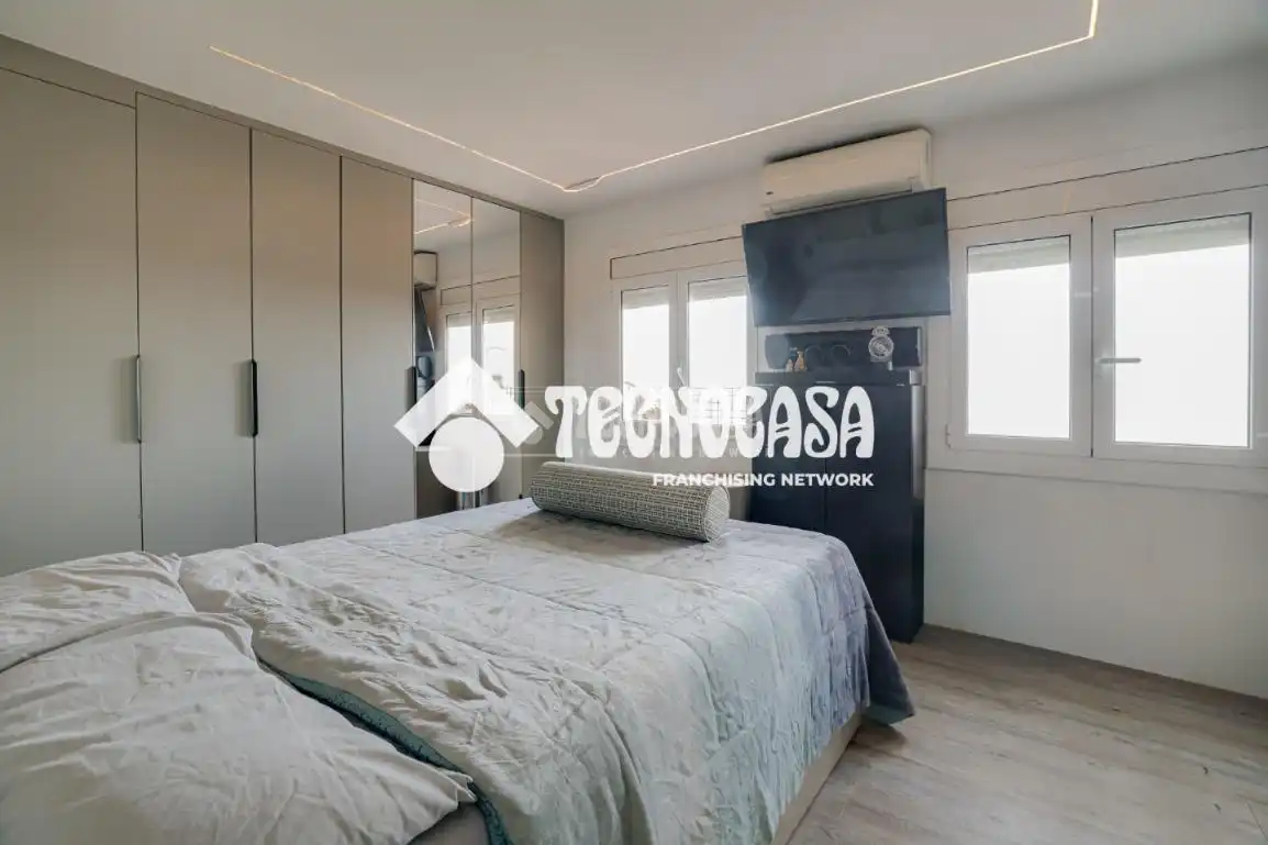 Schlafzimmer von Wohnung zum Verkauf in Badalona mit Terrasse