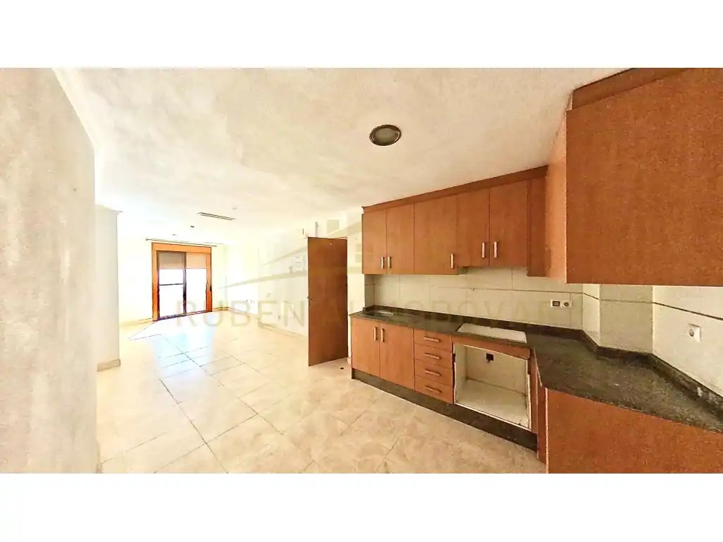 Piso con ascensor en venta en Calle Carlos De La Cruz Pujalte 12, imagen 5