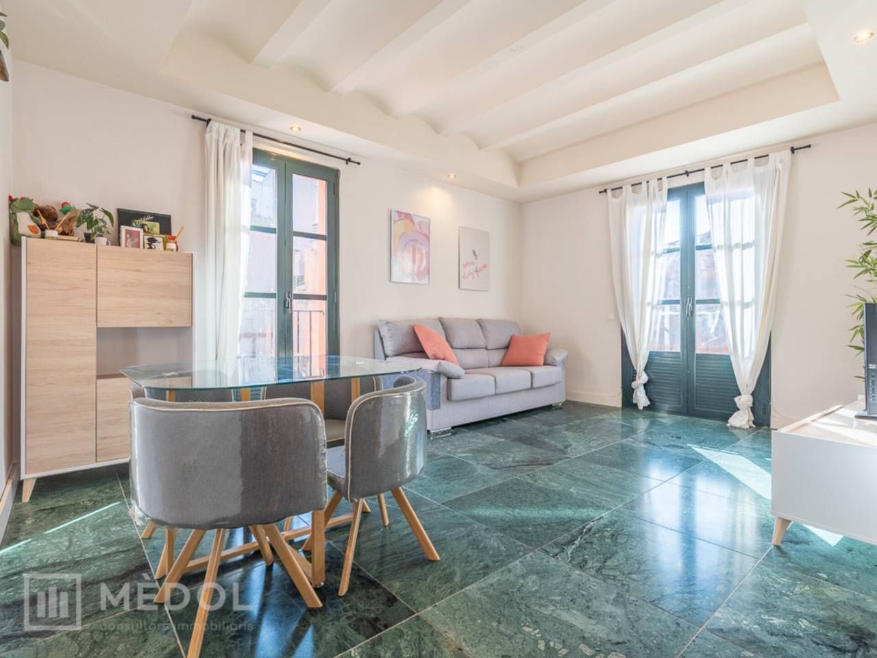 Sala d'estar de Pis en venda en  Tarragona Capital amb Aire condicionat, Calefacció i Balcó