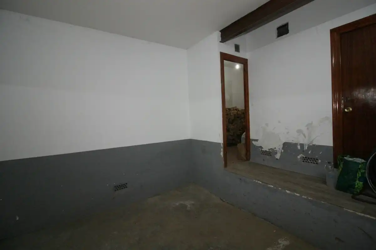 Piso en venta en Cuevas del Valle con Calefacción, Amueblado y Balcón