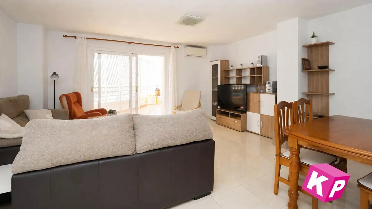 Wohnzimmer von Wohnung zum Verkauf in Santa Pola mit Klimaanlage, Terrasse und Möbliert