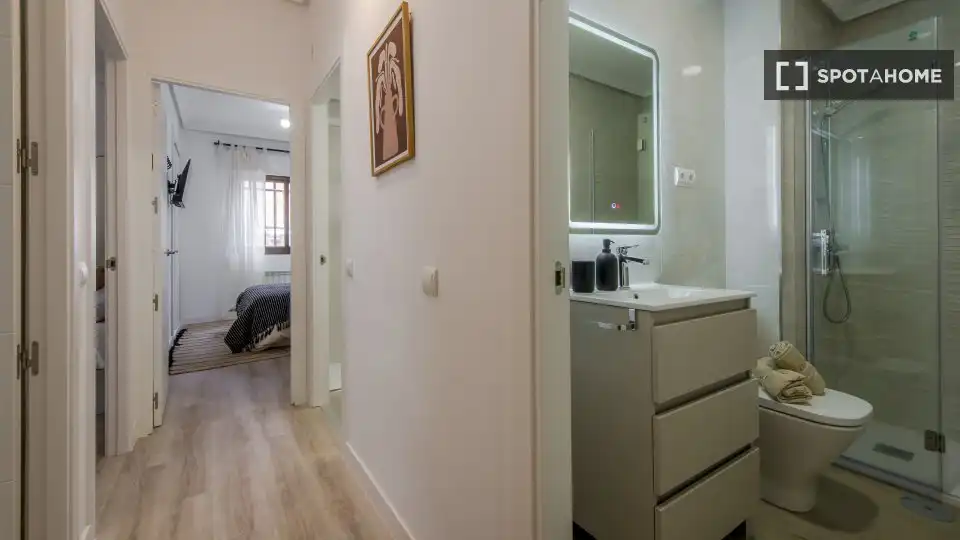 Room in Lucero