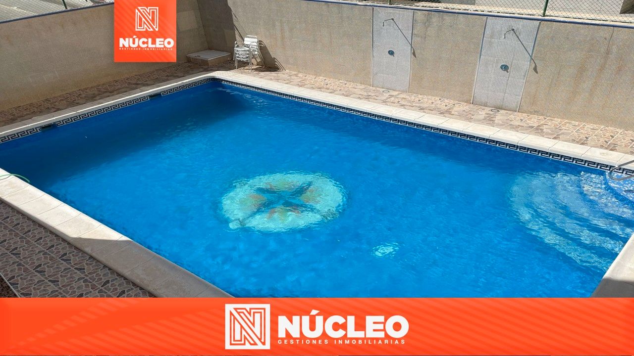 Swimming pool of Flat for sale in Torrevieja  with Air Conditioner, Heating and Terrace