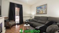 Living room of Flat for sale in Leganés  with Heating, Terrace and Furnished