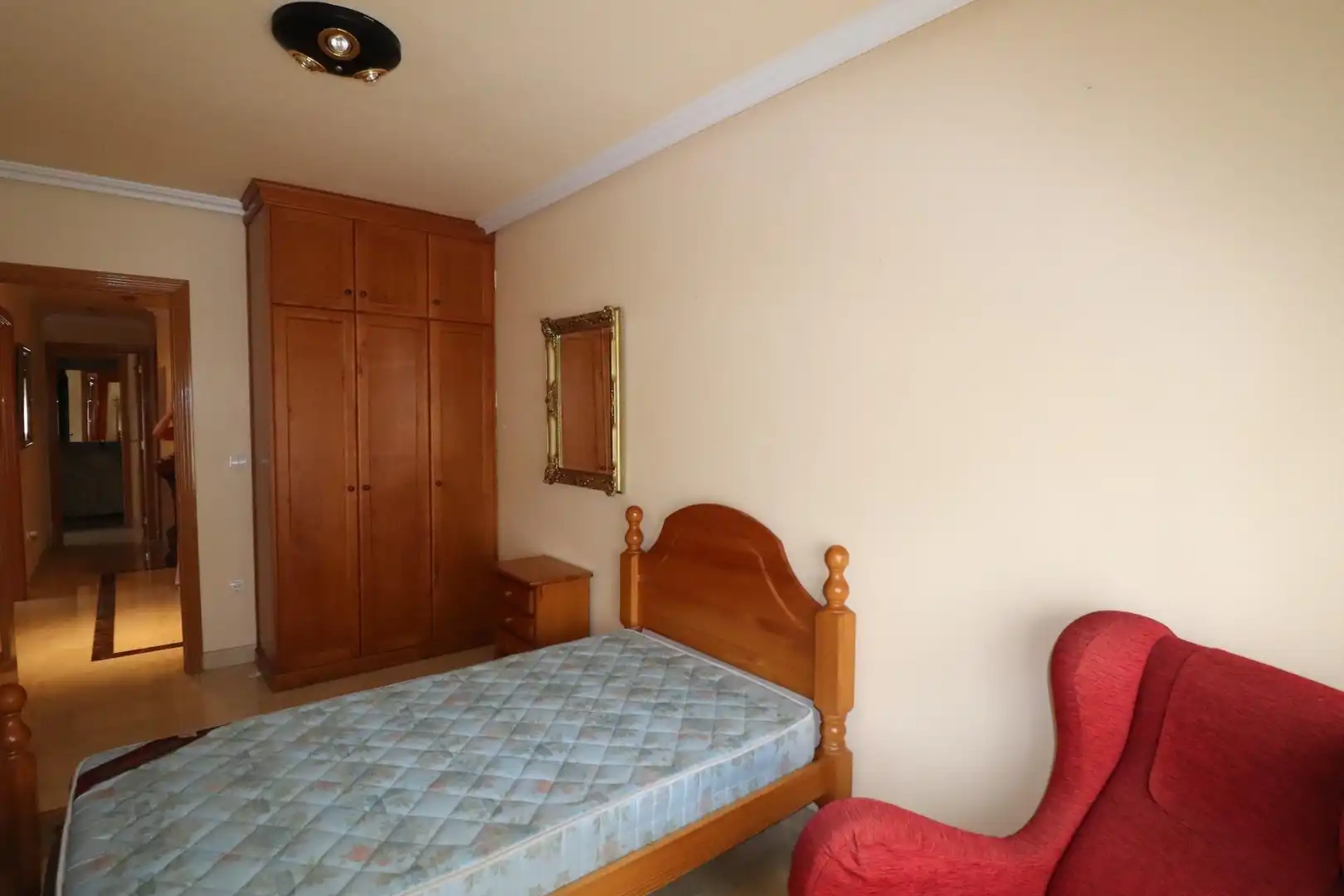 Habitación de Piso en venta en Petrer con Aire acondicionado, Calefacción y Amueblado