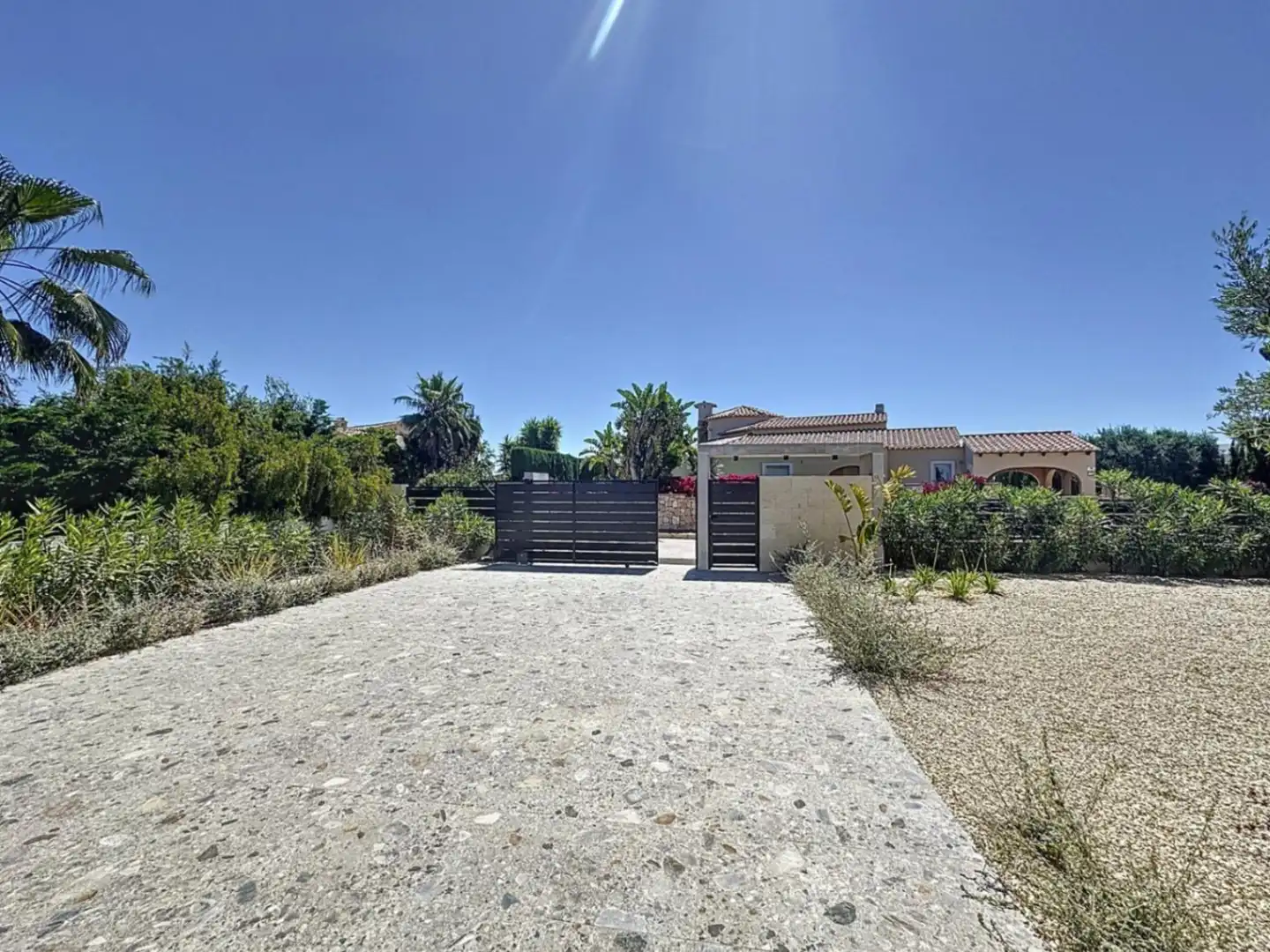 Chalet con piscina en venta en Cumbre del Sol, imagen 62