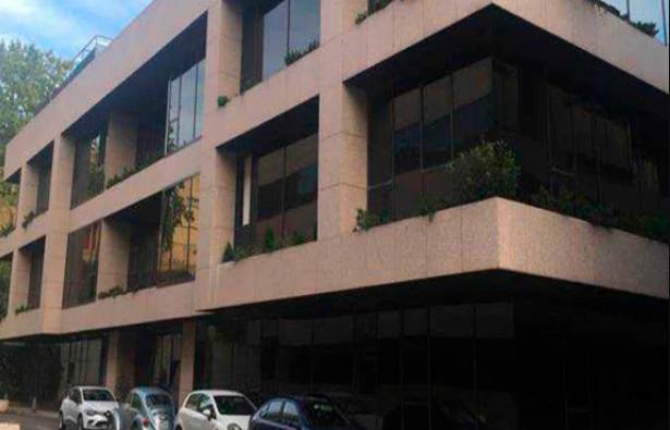 Garaje en Venta en Avenida del Cerro del Águila en Polígono Industrial Sur