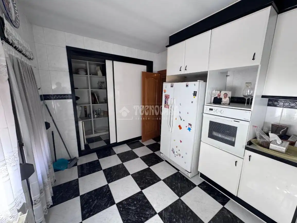 Cocina de Casa adosada en venta en Yepes con Calefacción
