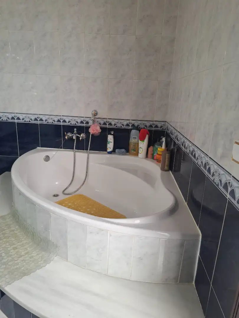 Bany de Casa o xalet en venda en El Viso del Alcor amb Aire condicionat i Moblat