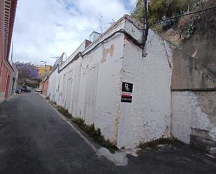 Vista exterior de Casa o xalet en venda en Las Palmas de Gran Canaria amb Jardí privat i Traster