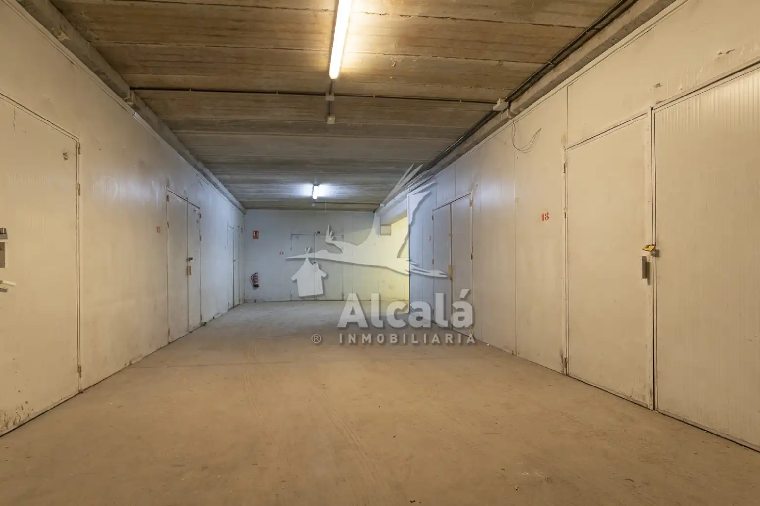 Nave industrial en venta en Alcalá de Henares