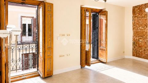 Foto 4 de Piso en venta en Cortes - Huertas, Madrid Capital