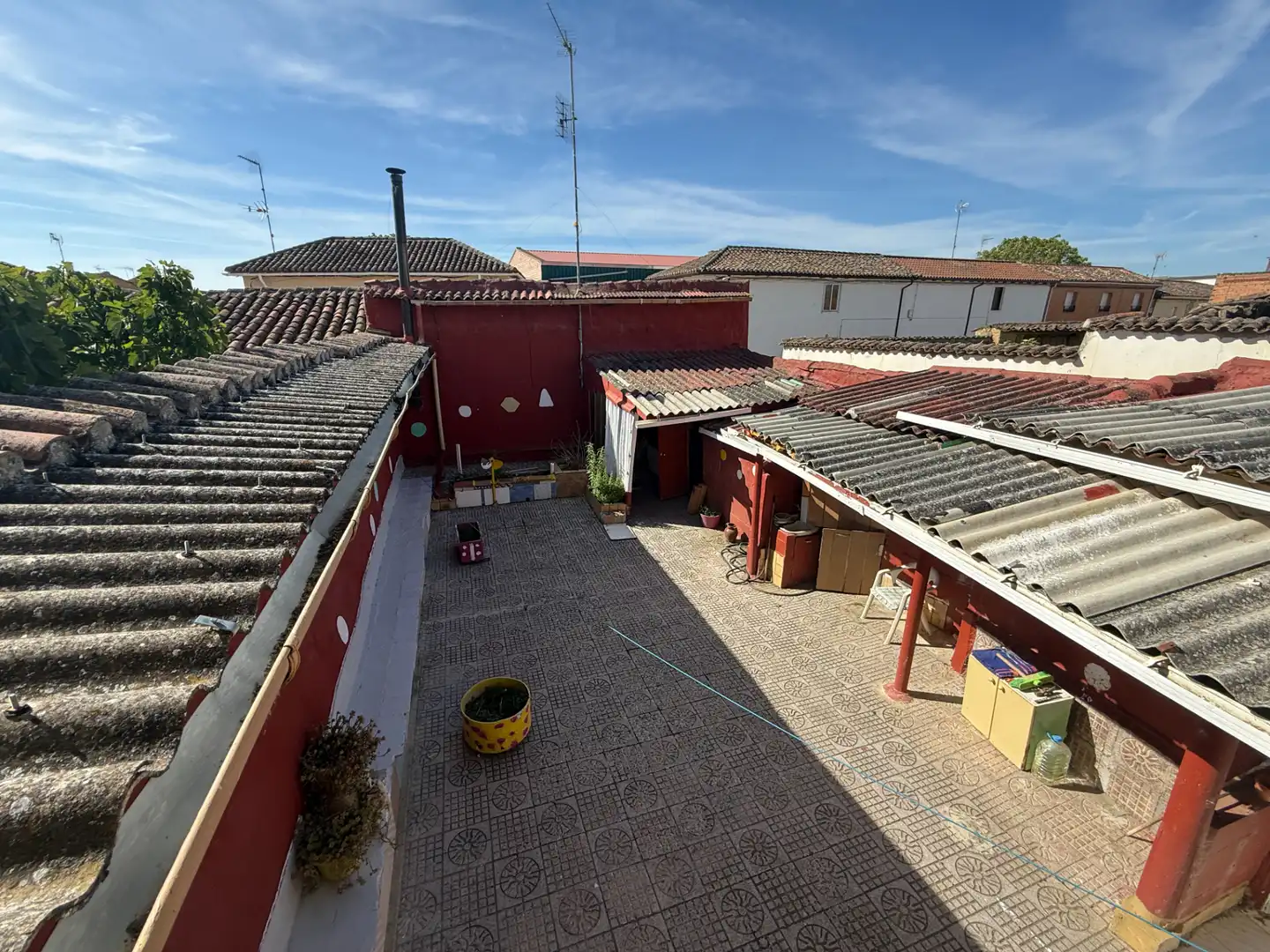 Vista exterior de Casa o xalet en venda en Villaturde amb Calefacció, Moblat i Forn