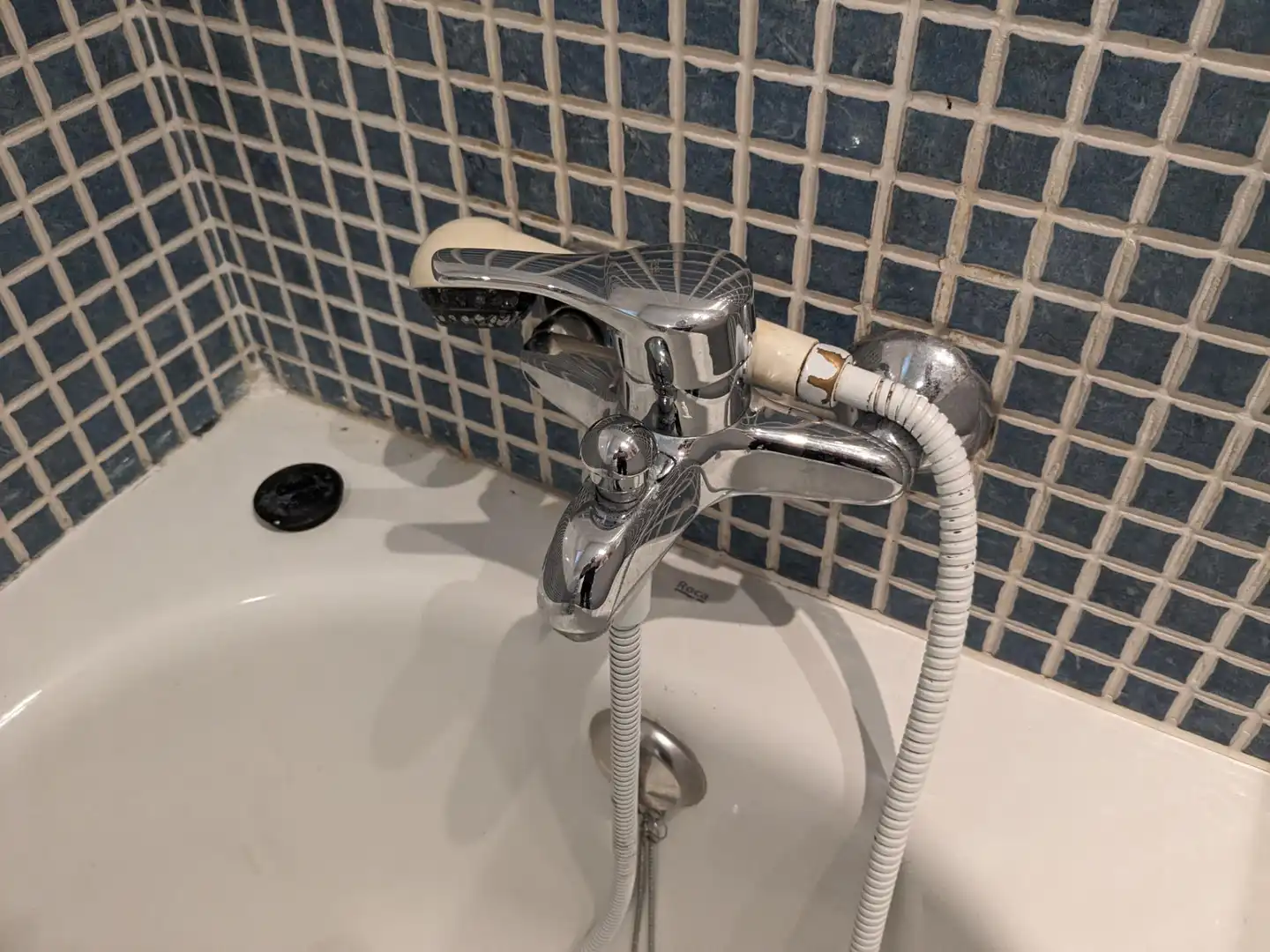 Baño de Piso de alquiler en Rafelbuñol / Rafelbunyol con Aire acondicionado, Calefacción y Amueblado