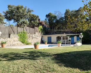 Jardí de Casa o xalet en venda en Las Rozas de Madrid amb Piscina